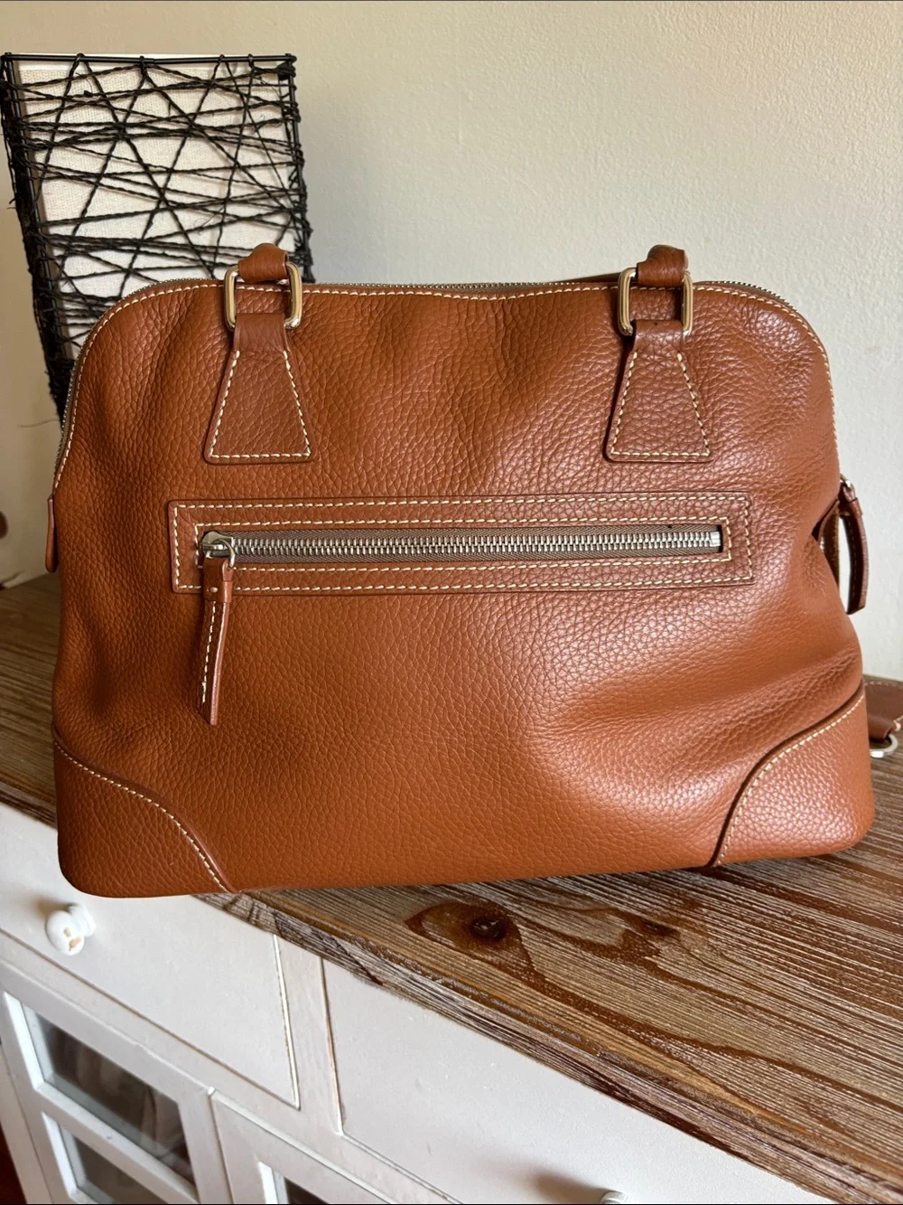Dooney & Bourke caramel brown